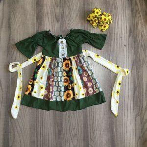 Girls Boutique Green Bo/ho dress  (NEW)